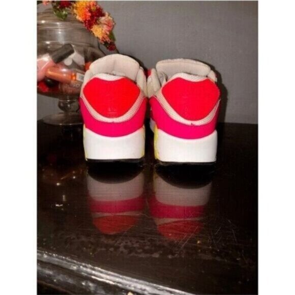 Nike Air Max 90 Pink Volt Sneakers - Picture 4 of 7